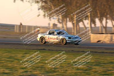 media/Jan-13-2024-CalClub SCCA (Sat) [[179f4822a7]]/Group 7/Sunset (Race)/